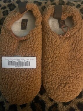 UGG Chestnut Sherpa Slip-On Slippers